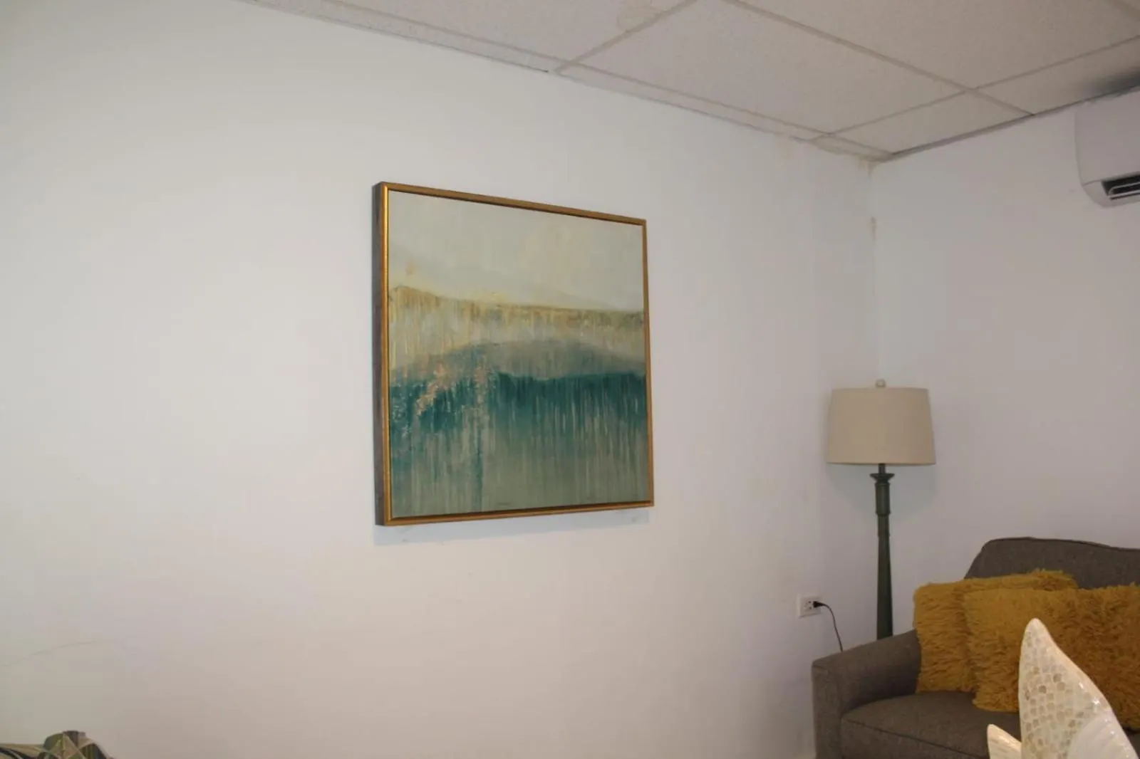 Enchanted Beach Getaway San Juan Hostel