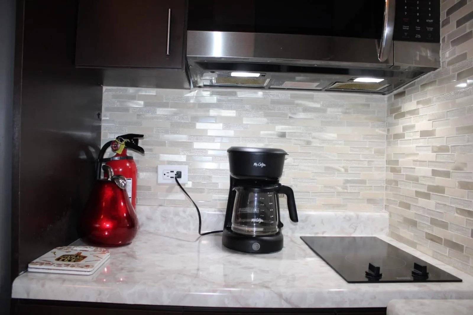 Hostel Enchanted Beach Getaway San Juan